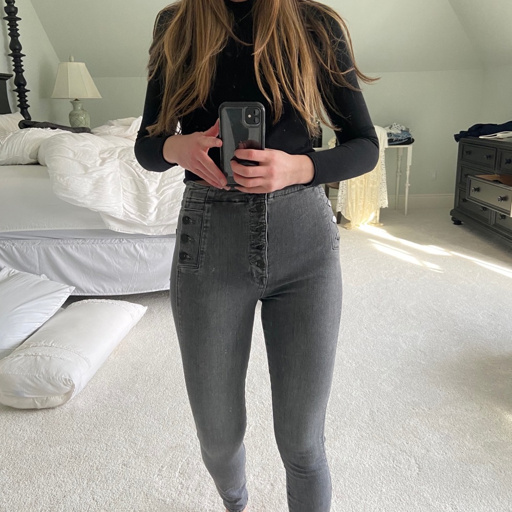 J BRAND GREY SKINNY JEANS